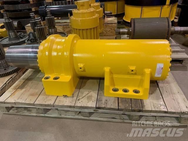 Komatsu 830 E Csuklósdömperek