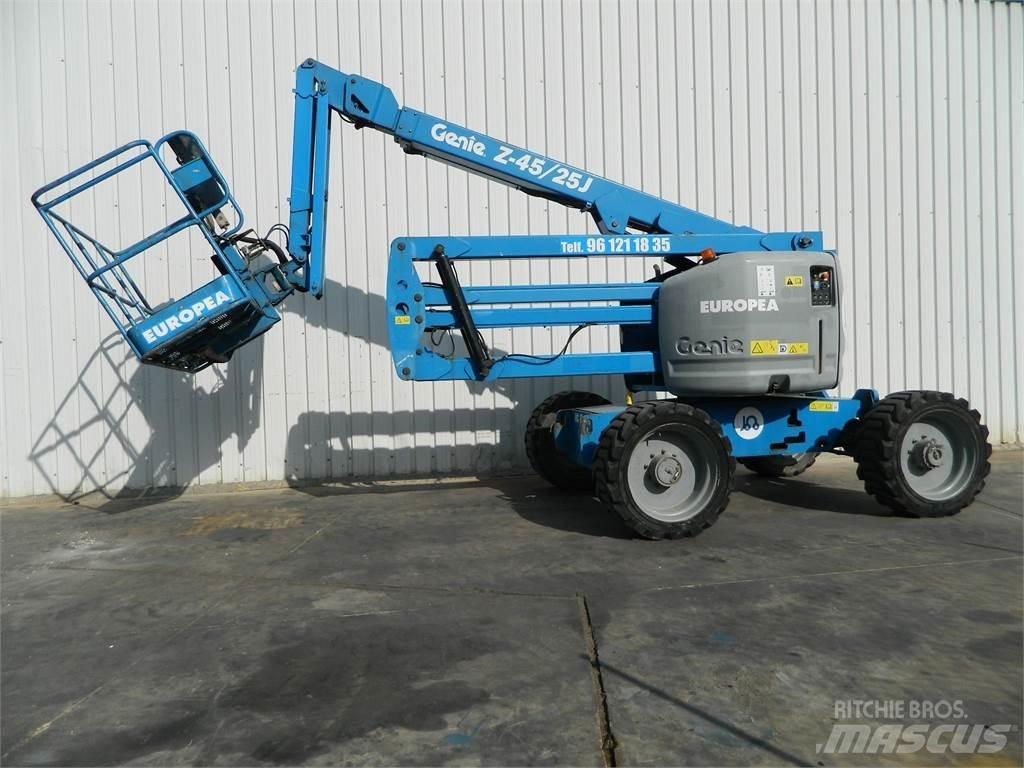 Genie Z45 25J Karos emelők