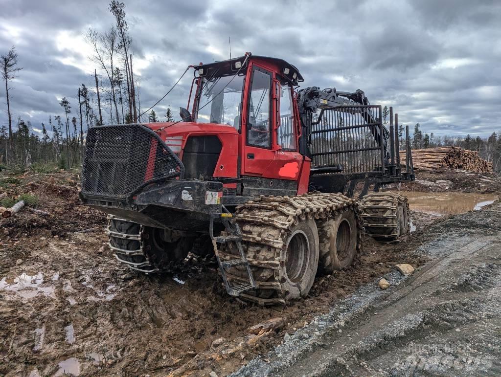 Komatsu 895 Kihordók