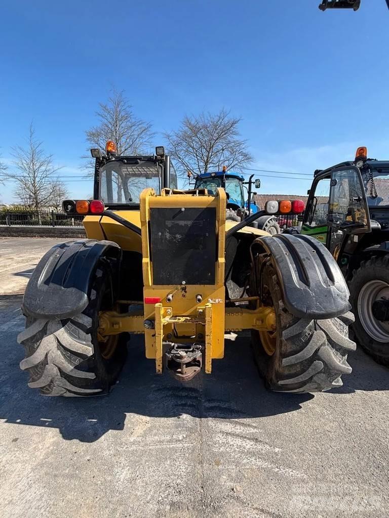 CAT TH330B Teleszkópos mezőgazdasági rakodók