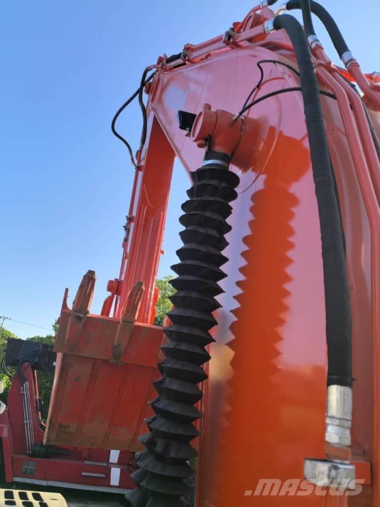 Hitachi ZX 240 HG Lánctalpas kotrók