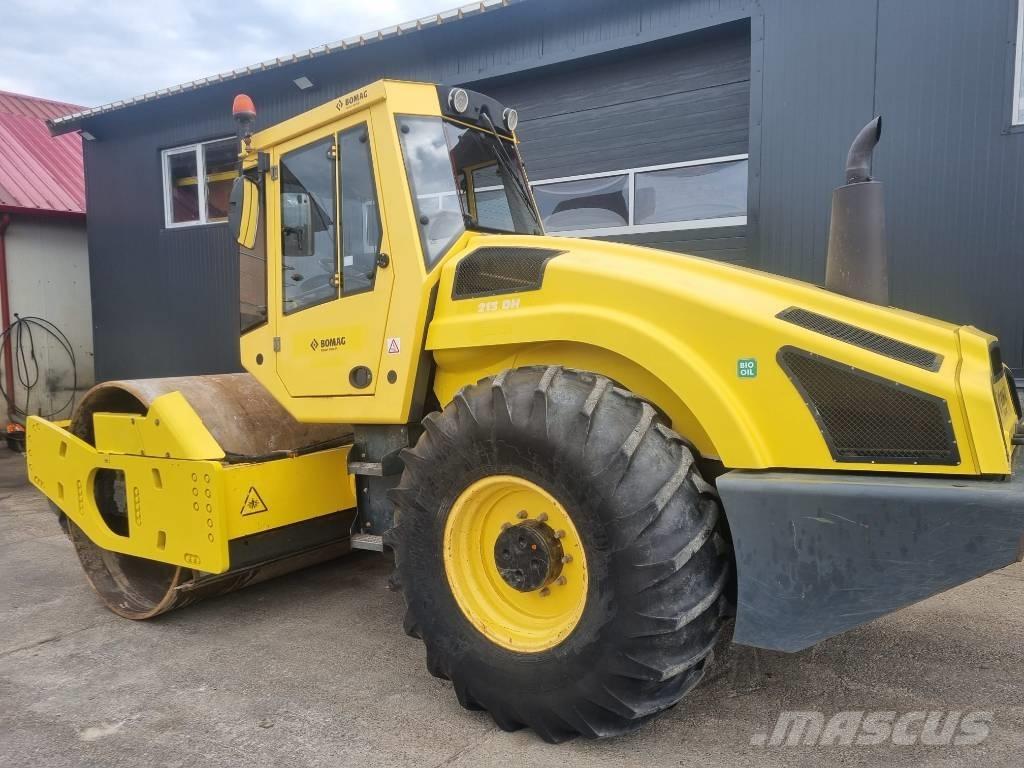 Bomag 213HD Pneumatikus kerekes hengerek