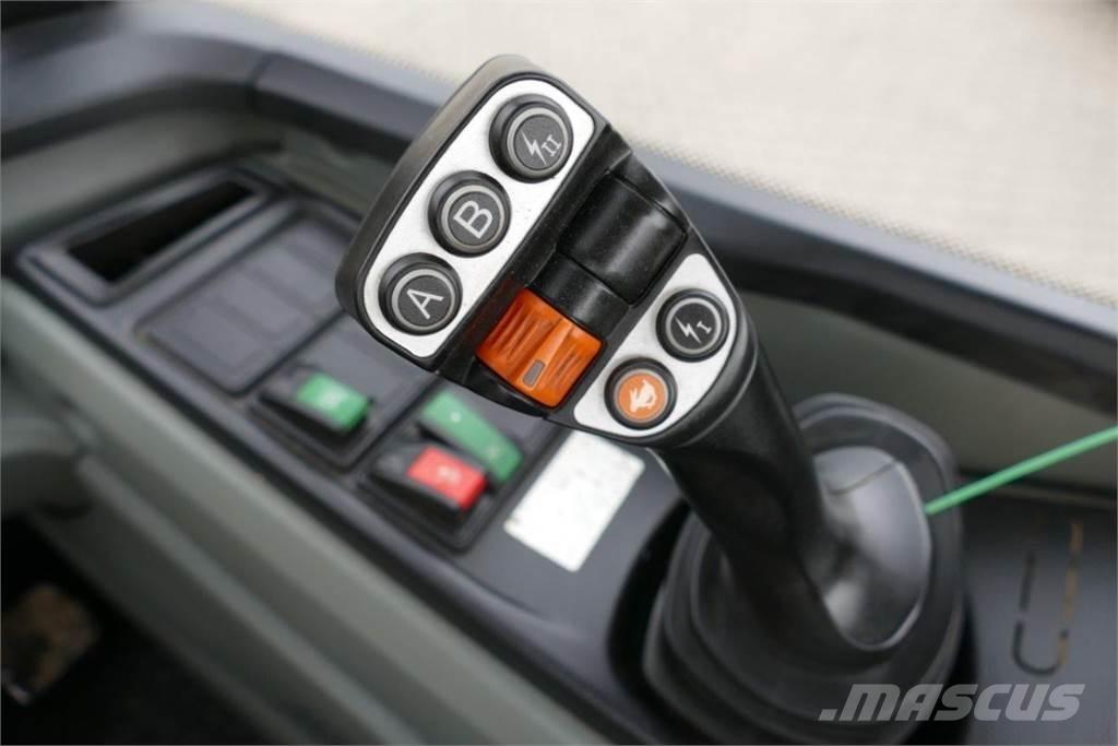 Wacker WL44 Gumikerekes homlokrakodók