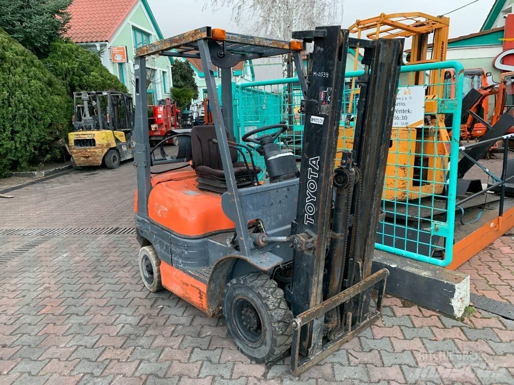 Toyota 6 FGF 15 Gázüzemű targoncák