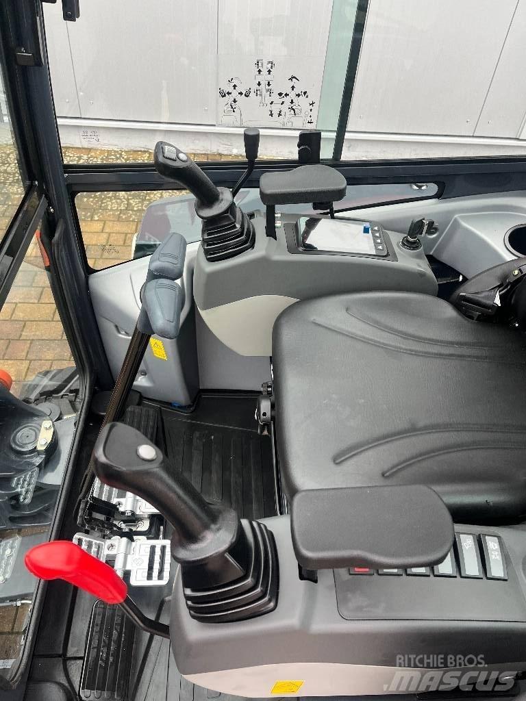 Atlas AC 25 UF Mini kotrók < 7t
