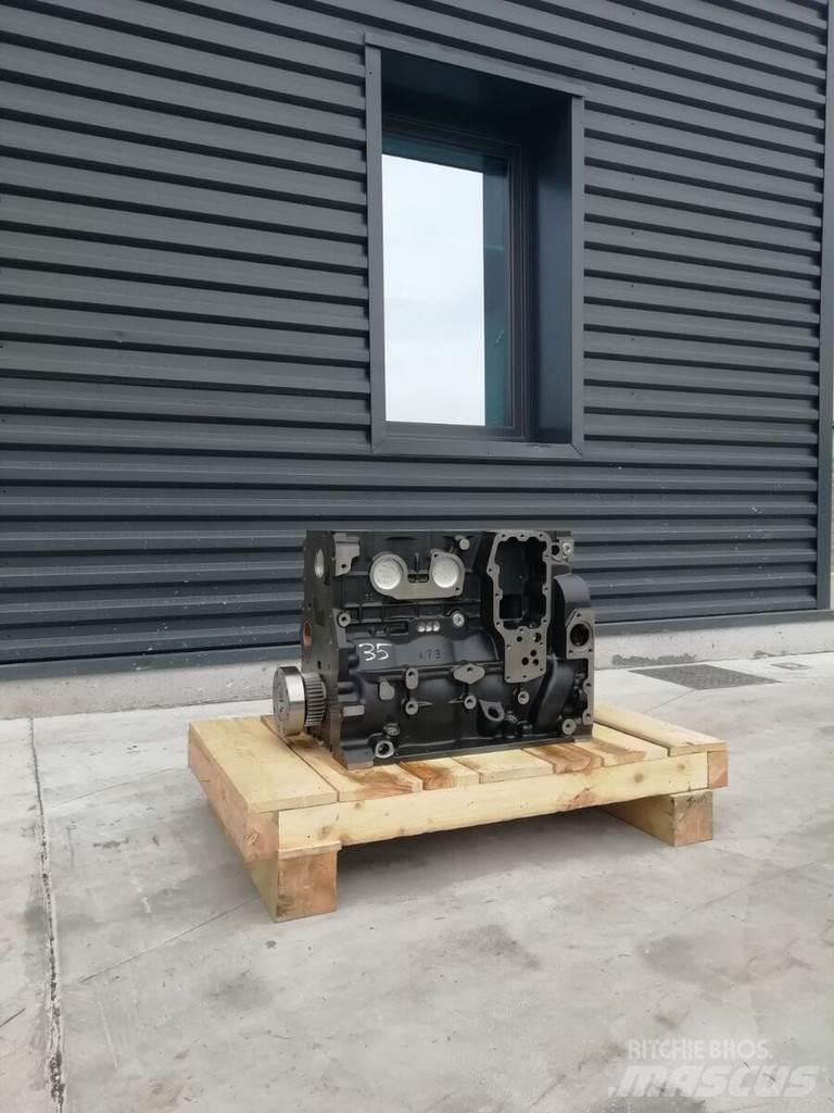 Iveco F4BE0454B Motorok