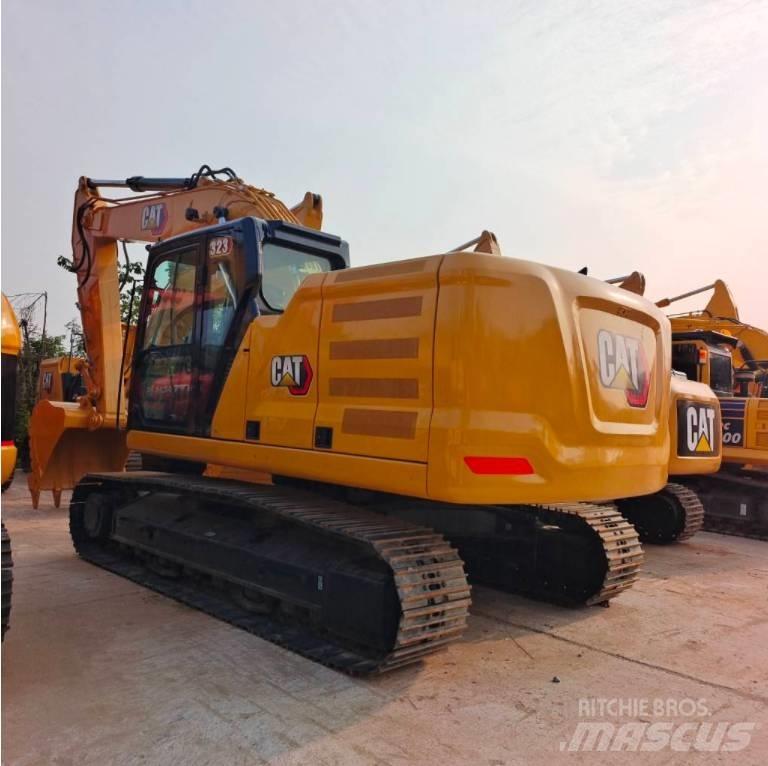 CAT 323 GC Lánctalpas kotrók