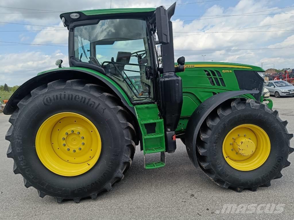 John Deere 6215 R Traktorok