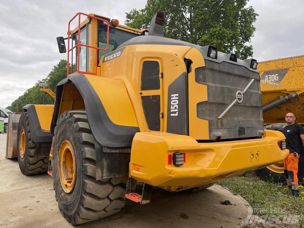 Volvo L 150 H Gumikerekes homlokrakodók