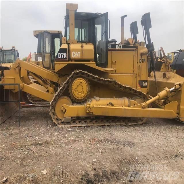 CAT D 7 R lánctalpas dózerek
