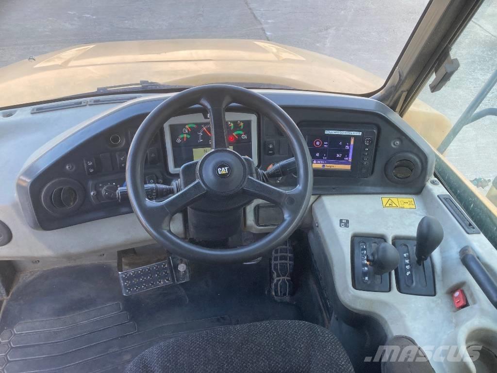 CAT 730 C Csuklósdömperek