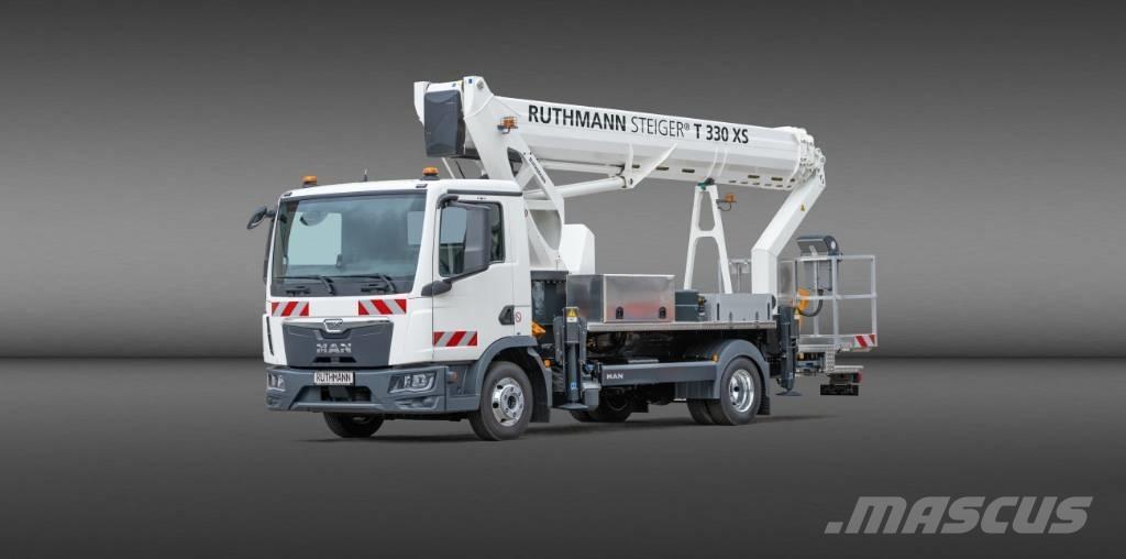 Steiger T 330 XS Teherautóra szerelt emelők és állványok