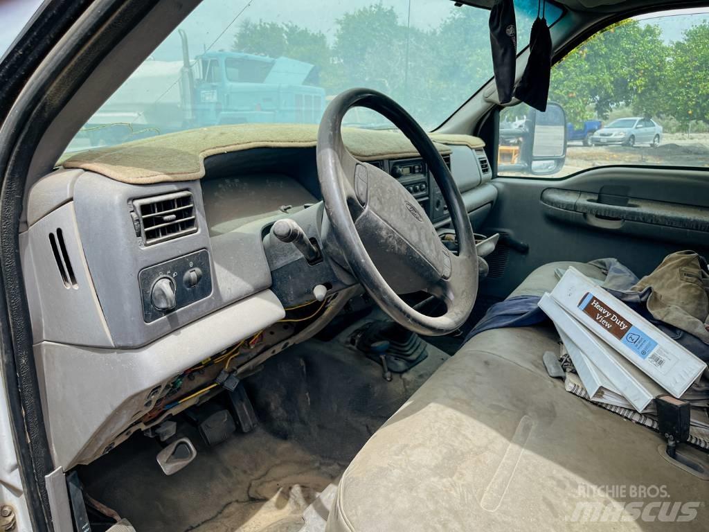 Ford F 550 SD Közúti karbantartó haszongépek