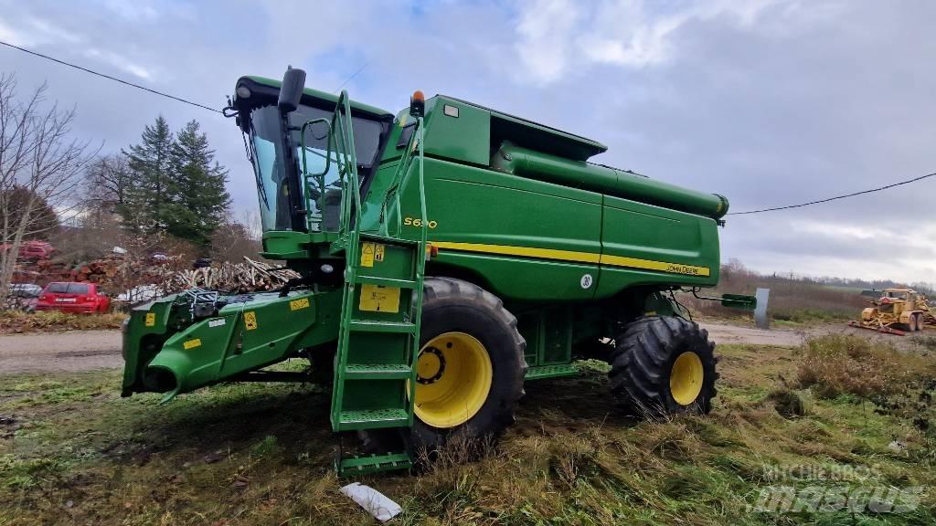 John Deere S 690 Kombájnok