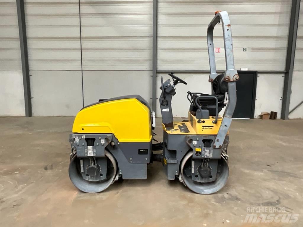 Atlas Copco CC 1200 Ikerdobos hengerek