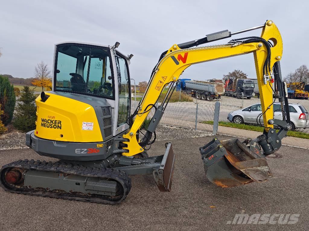 Wacker Neuson EZ 36 Lánctalpas kotrók