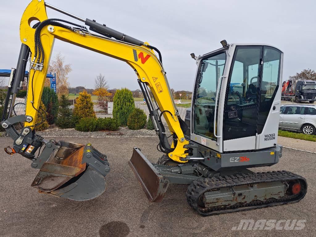 Wacker Neuson EZ 36 Lánctalpas kotrók