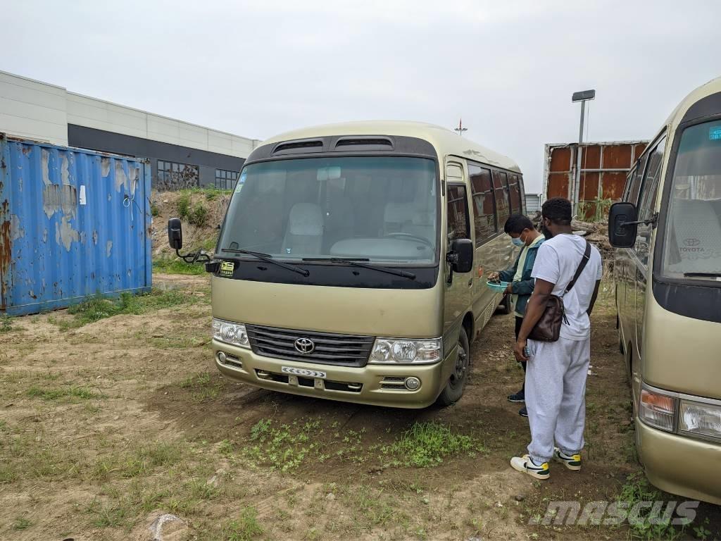 Toyota Coaster Bus Mini buszok