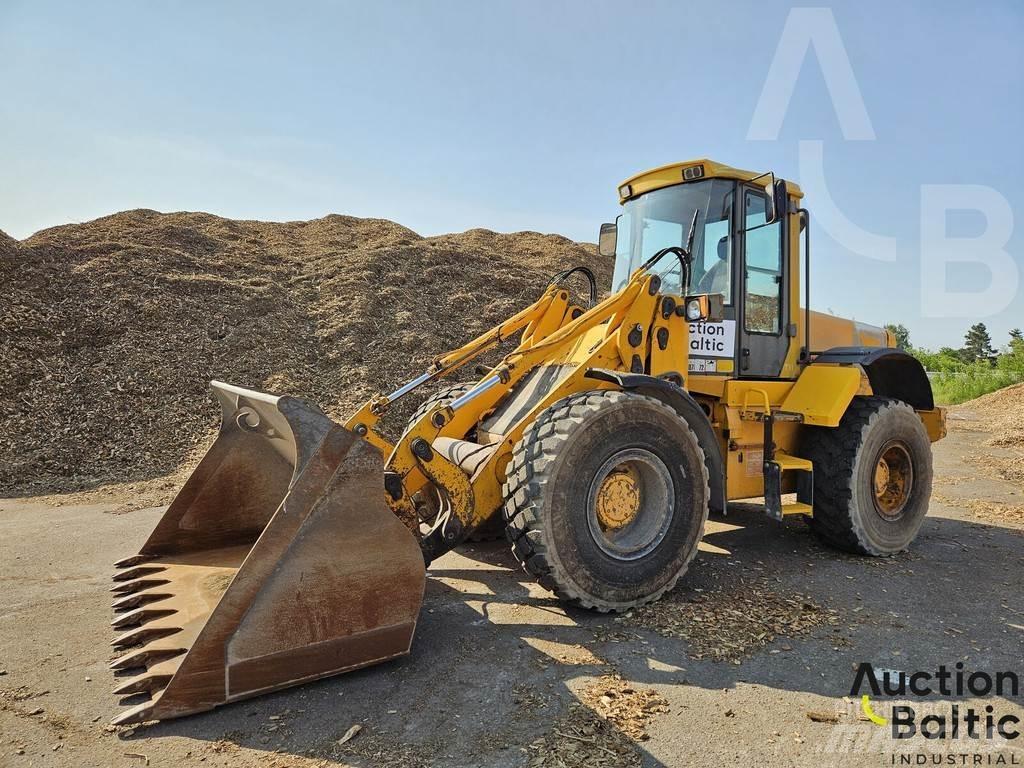 JCB 426 HT Gumikerekes homlokrakodók