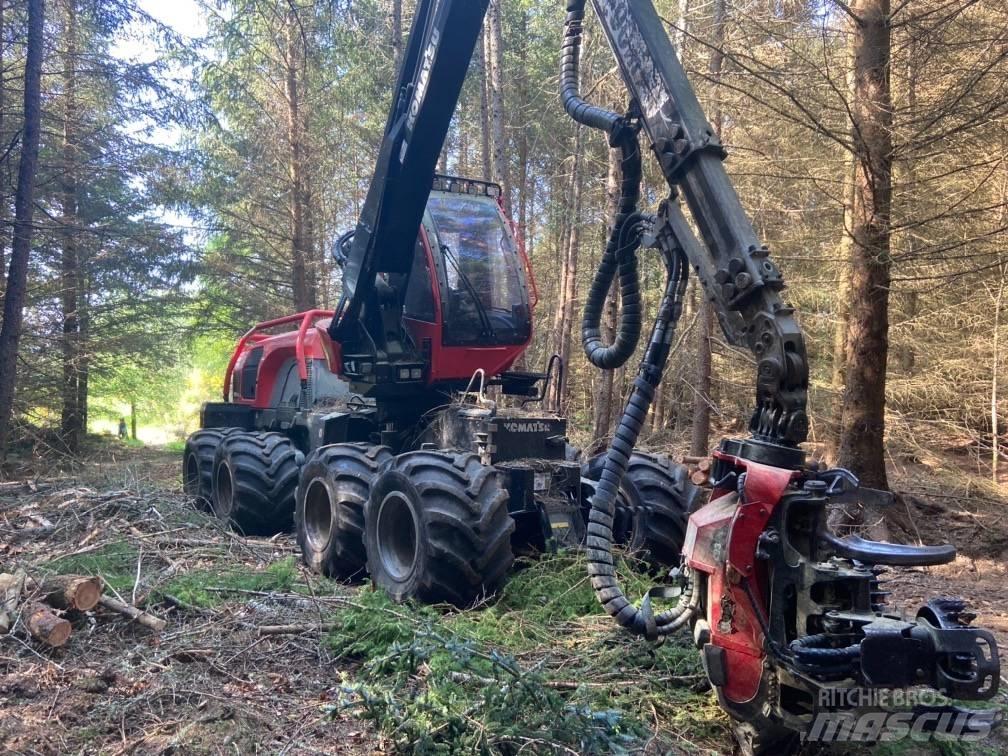 Komatsu 901XC Betakarítók