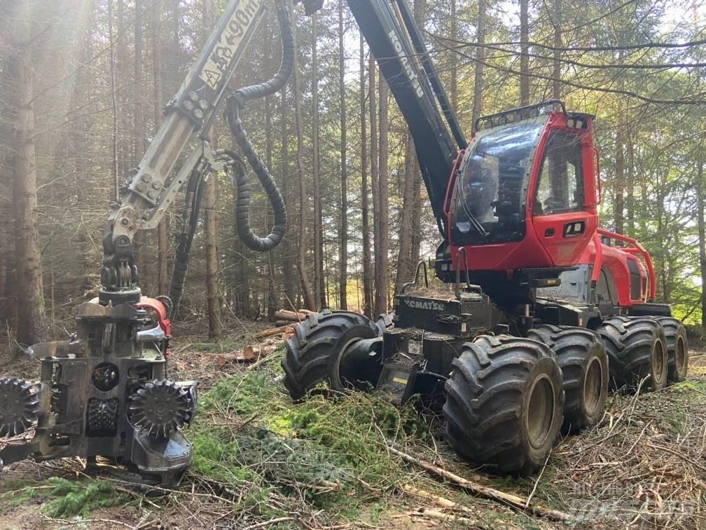 Komatsu 901XC Betakarítók