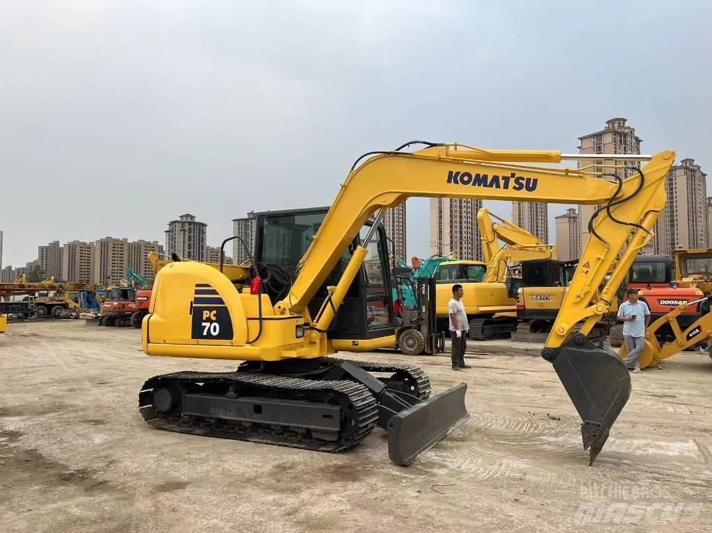 Komatsu PC 70-8 Lánctalpas kotrók