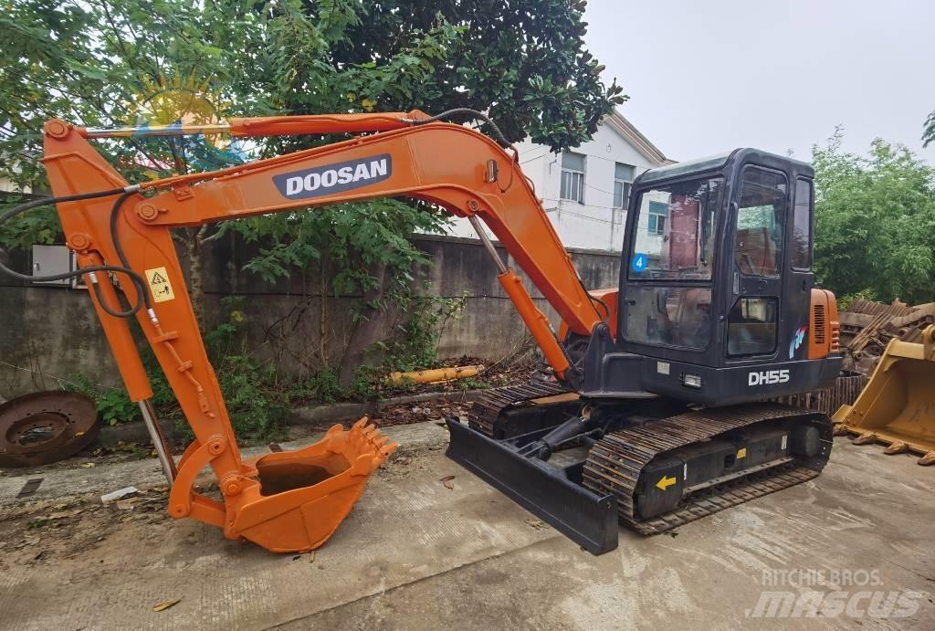 Doosan DH55 Lánctalpas kotrók