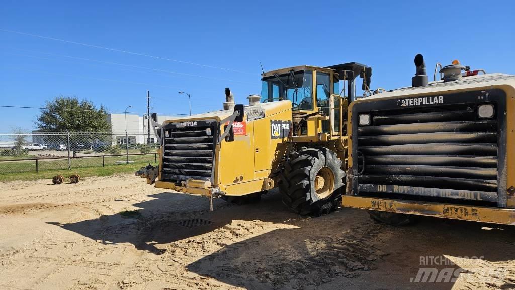 CAT RM 300 Aszfalt aprítók