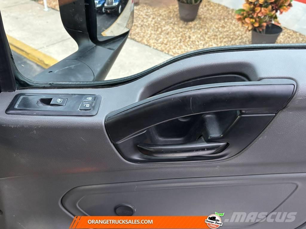 International LT 625 Tartályos teherautók