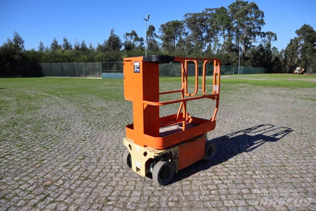 JLG 1230 ES Személyemelők
