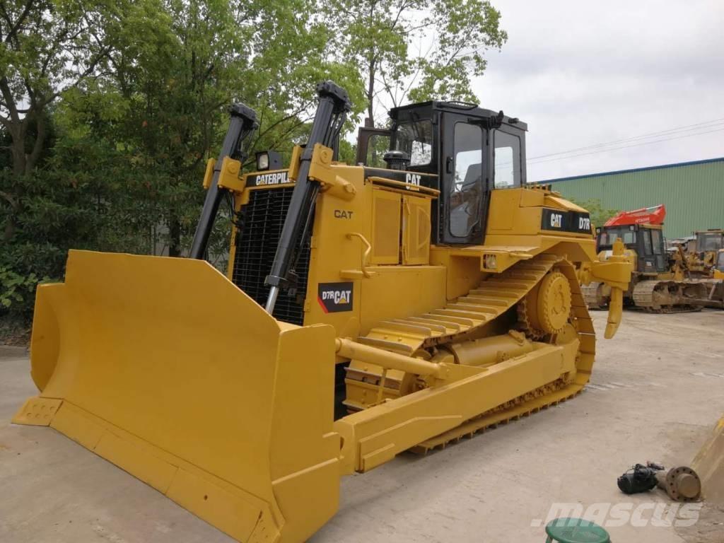 CAT D 7 R lánctalpas dózerek
