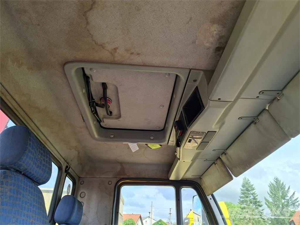 MAN 12.225 LC + HR Fülkés alváz