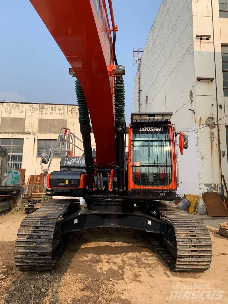 Doosan DX 340 LCA Lánctalpas kotrók