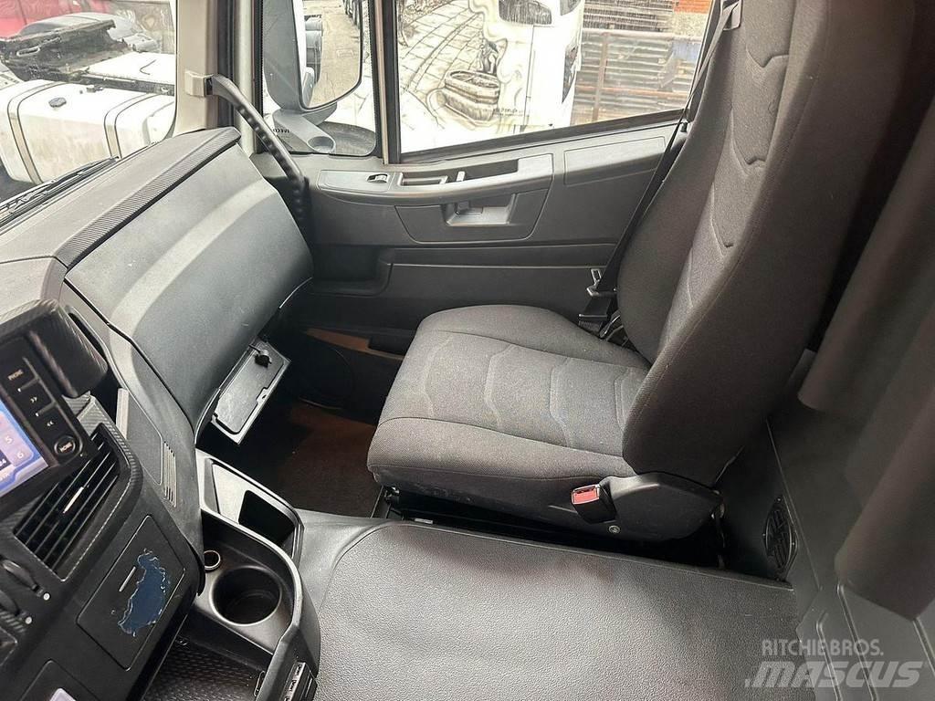 Iveco Stralis 460 Fülkés alváz