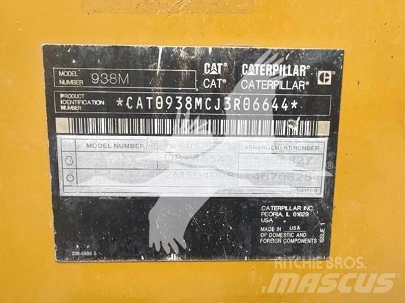 CAT 938M Gumikerekes homlokrakodók