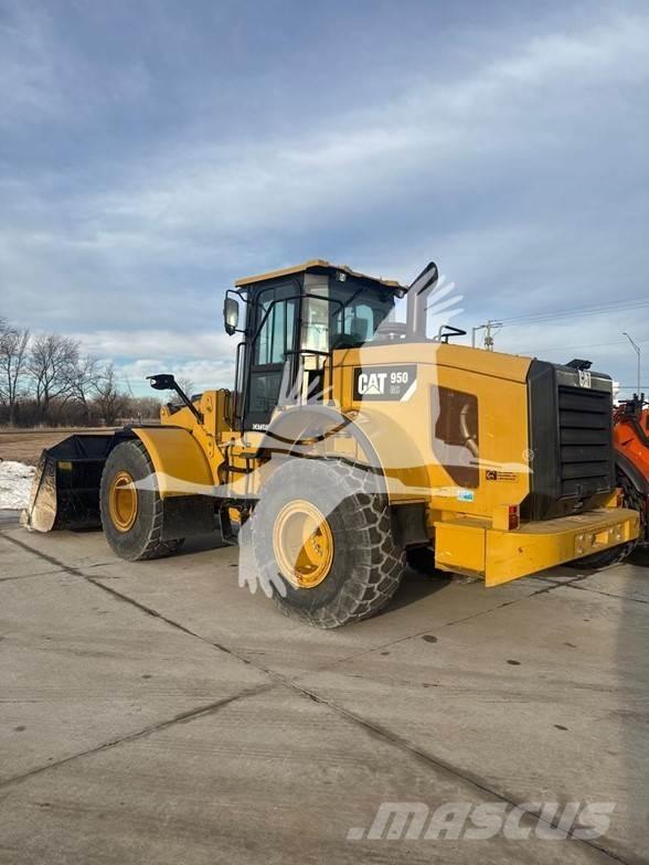 CAT 950GC Gumikerekes homlokrakodók