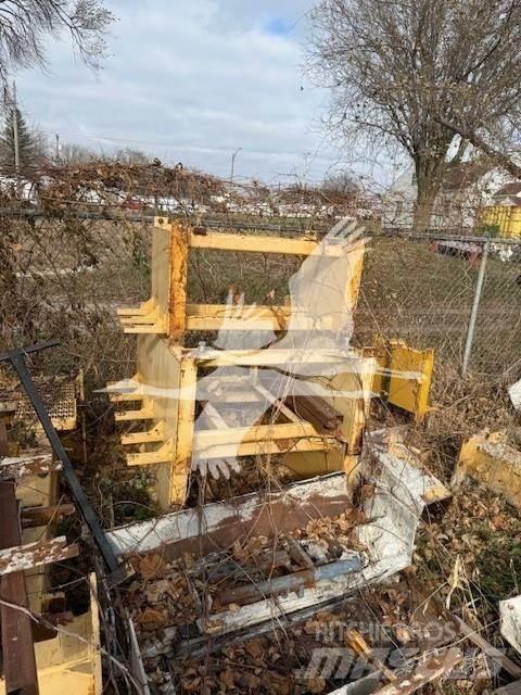  HEM 12-27 SFP Beton terítőgépek