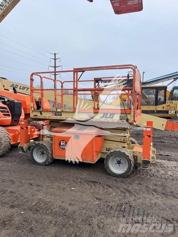 JLG 260MRT Ollós emelők