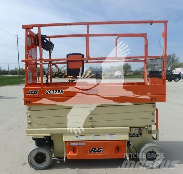 JLG 2632ES Ollós emelők
