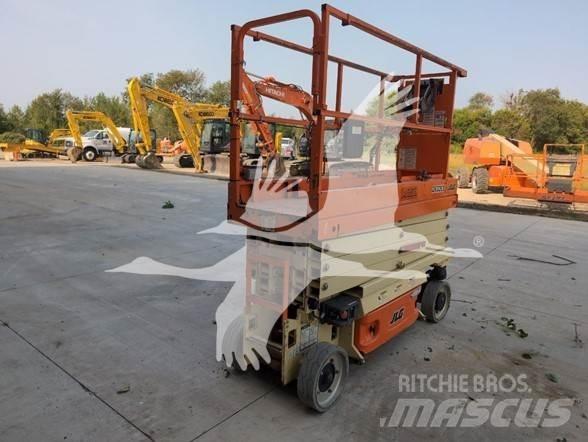 JLG 2632ES Ollós emelők
