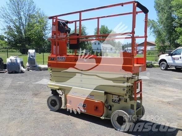 JLG 2632ES Ollós emelők