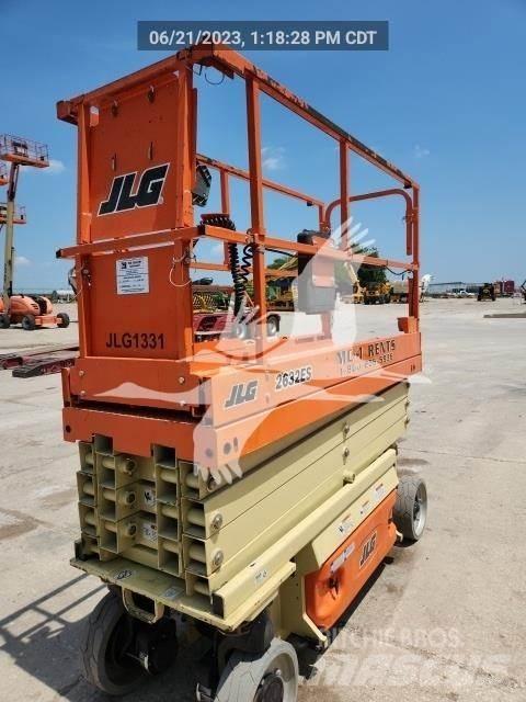 JLG 2632ES Ollós emelők