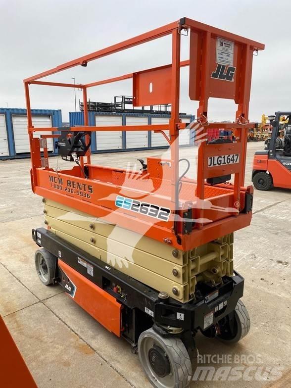 JLG 2632ES Ollós emelők