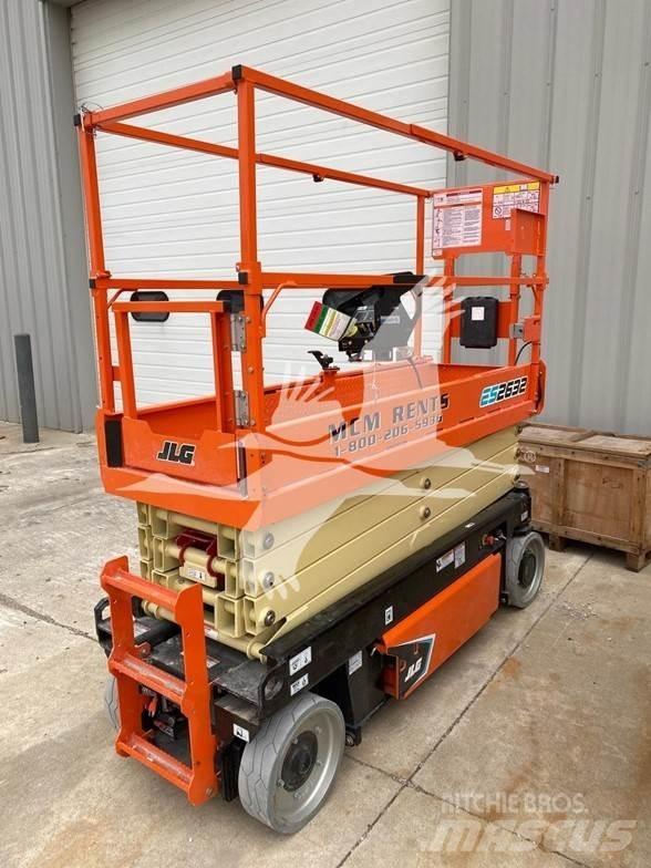 JLG 2632ES Ollós emelők