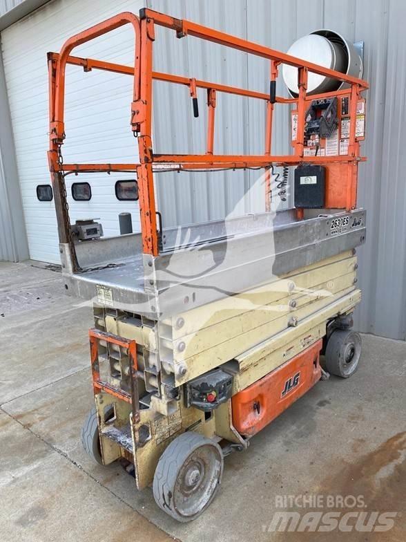 JLG 2632ES Ollós emelők