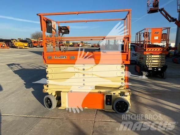 JLG 3248RS Ollós emelők