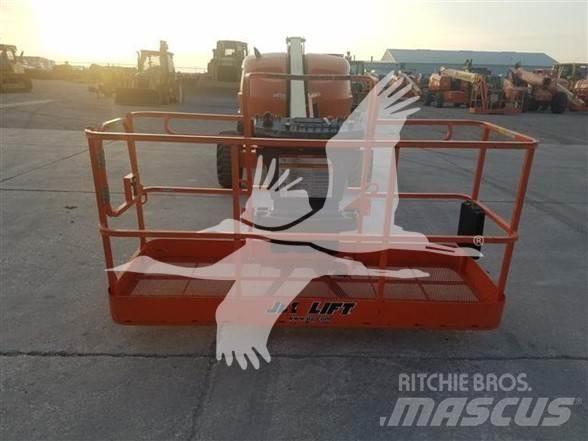 JLG 400S Teleszkópos emelők