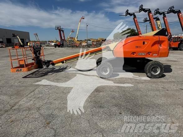 JLG 400S Teleszkópos emelők