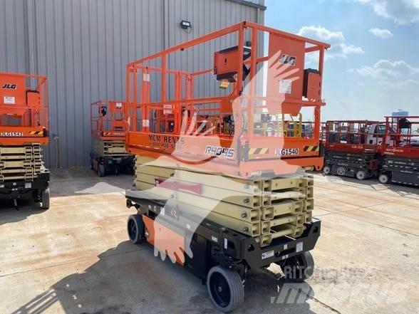 JLG 4045R Ollós emelők