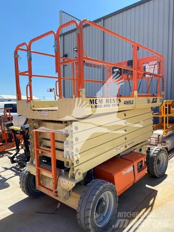 JLG 4069LE Ollós emelők